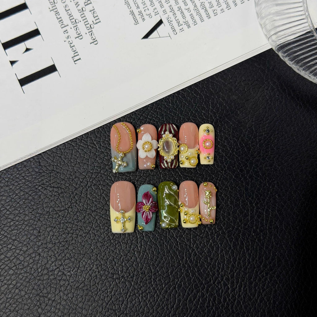 Original Spice Girl handcrafted design hand-painted pinch three-dimensional carving drill wholesale