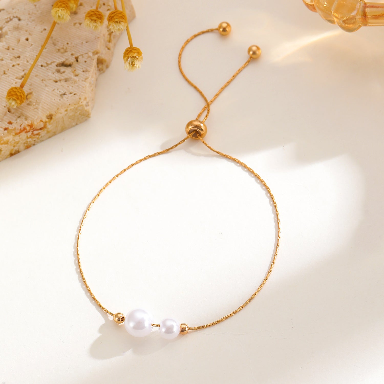 Vintage Pearl Bracelet Women Elegant High-End Beaded Bracelet