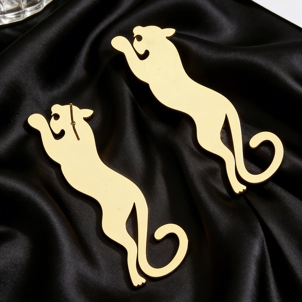 Personality Metal Leopard Stud Earrings High-End Exaggerated Cheetah Earrings