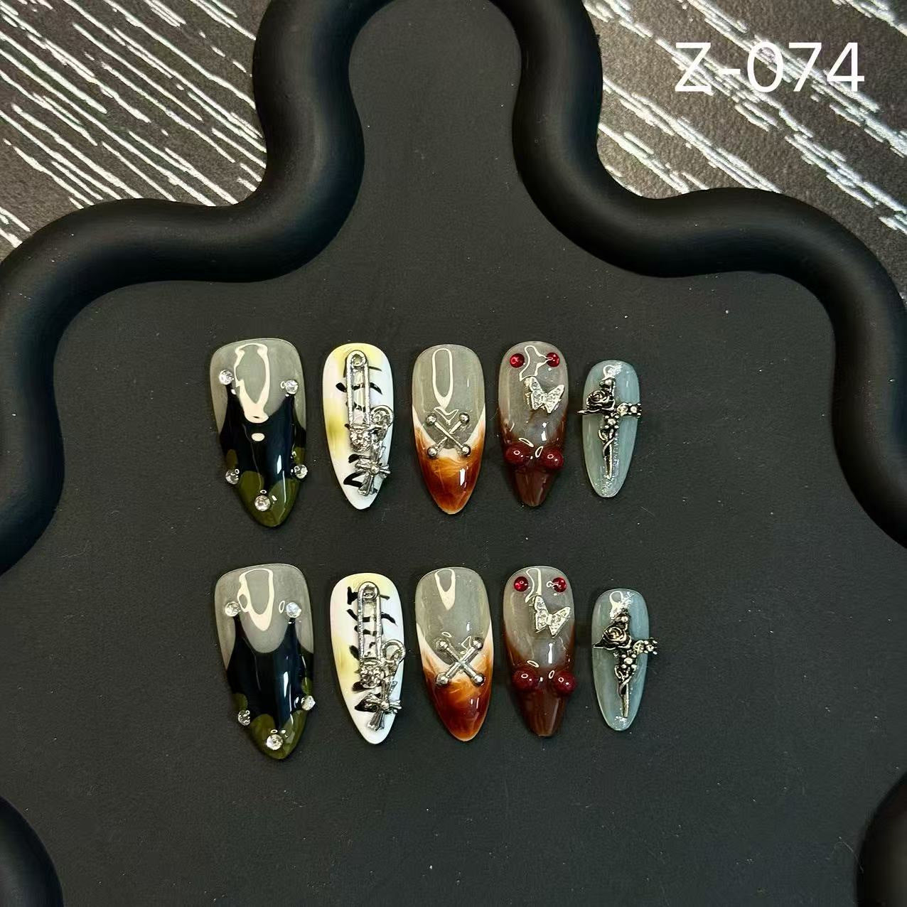 Hand-painted handcrafted design Autumn and winter high-end sense light luxury medium and long style Press on Nails metal sweet and cool style