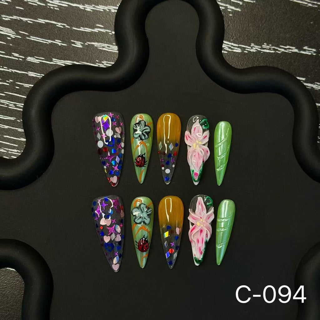 Original seven-star ladybug three-dimensional engraving hand-painted Press on Nails wholesale wholesale
