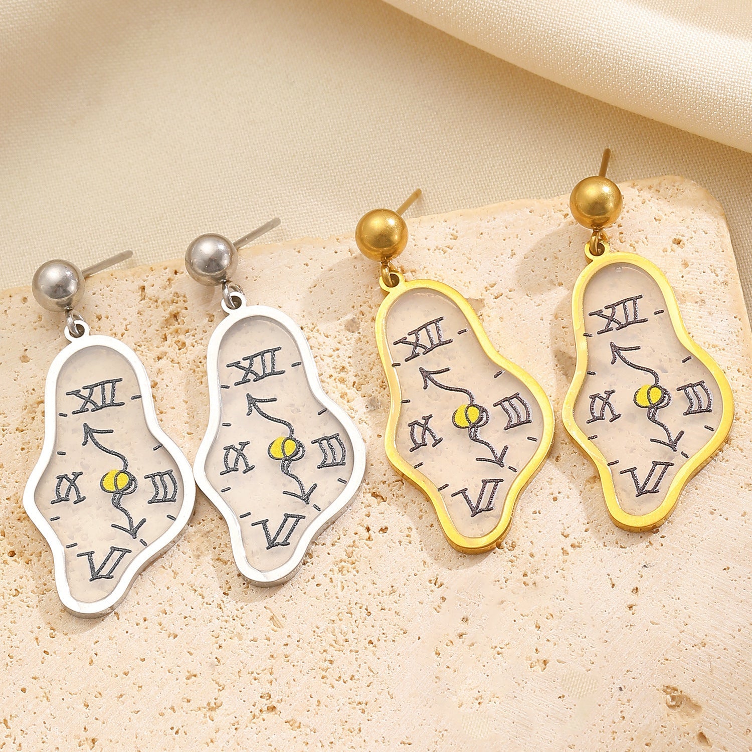 Unique Clock Stud Earrings Minimalist Personality Creative Time Design High-End Earrings