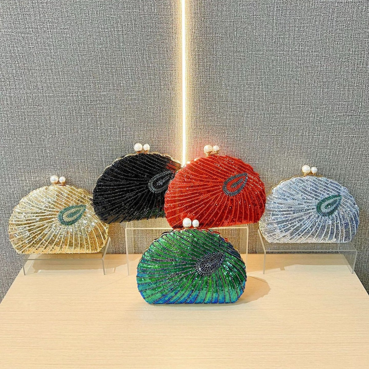 Elegant Retro Craft Beaded Evening Bag – Stylish Clutch Purse for Prom, Party, and Special Occasions