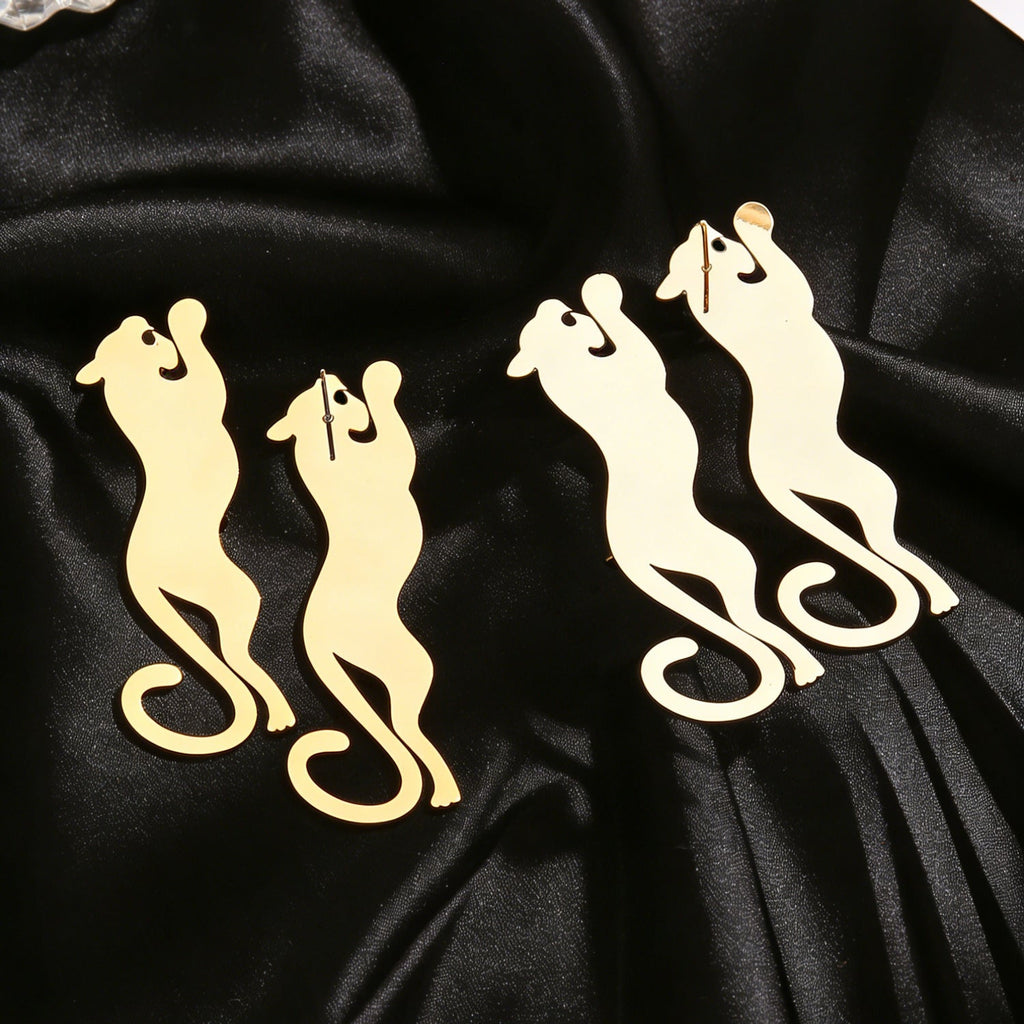 Personality Metal Leopard Stud Earrings High-End Exaggerated Cheetah Earrings