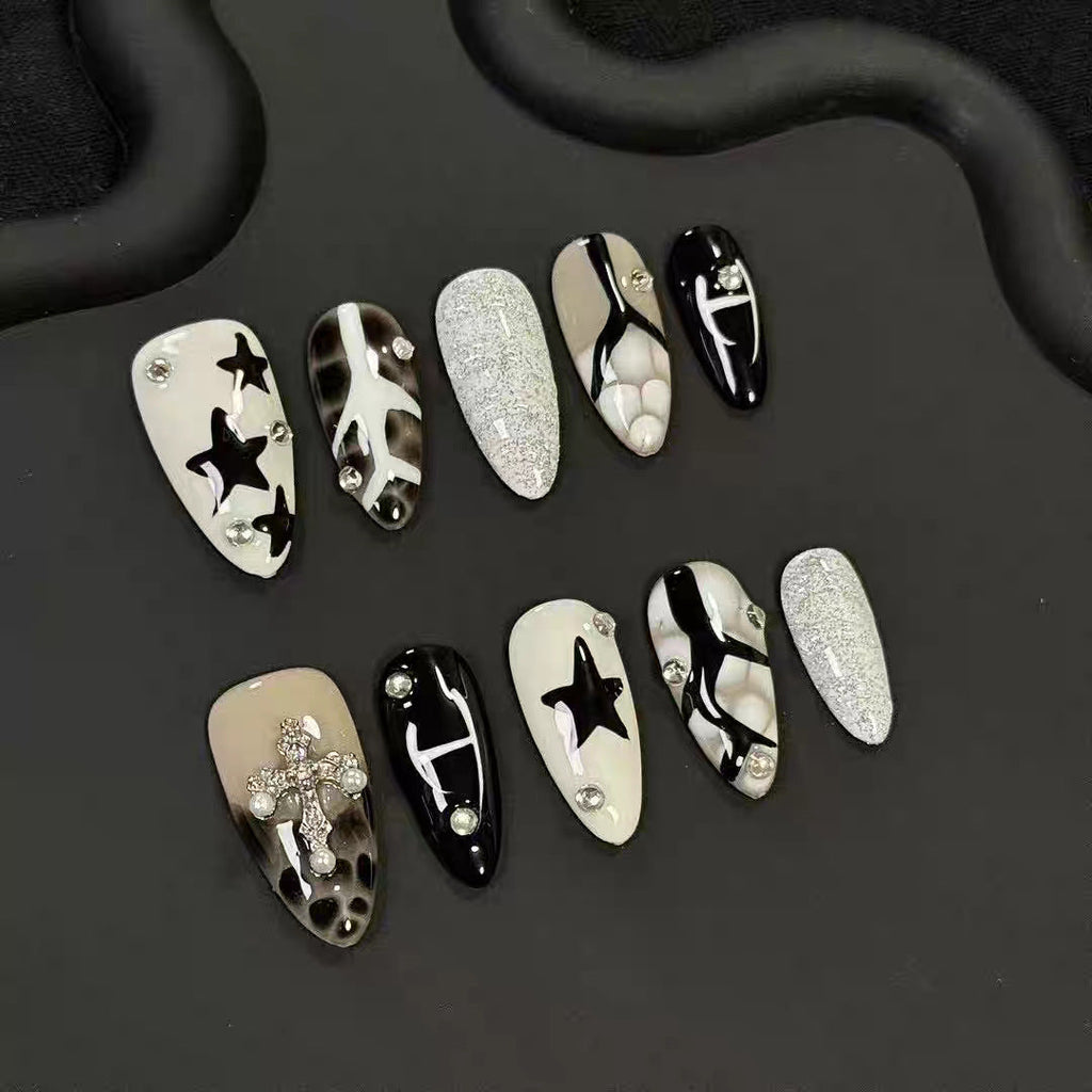 Handcrafted Sweet Cool Black and White Graffiti [Metal Star] Spice Girl French White