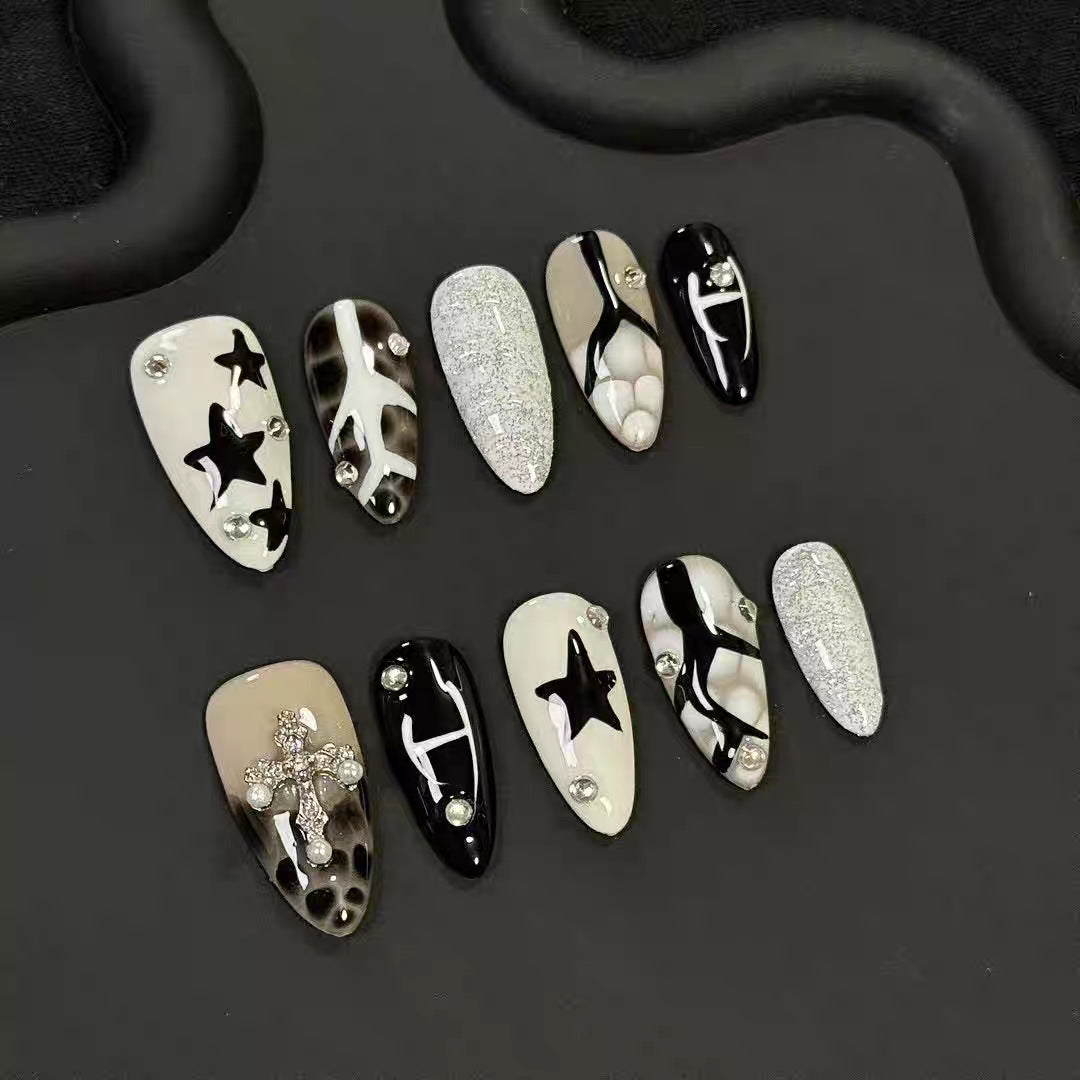 Handcrafted Sweet Cool Black and White Graffiti [Metal Star] Spice Girl French White