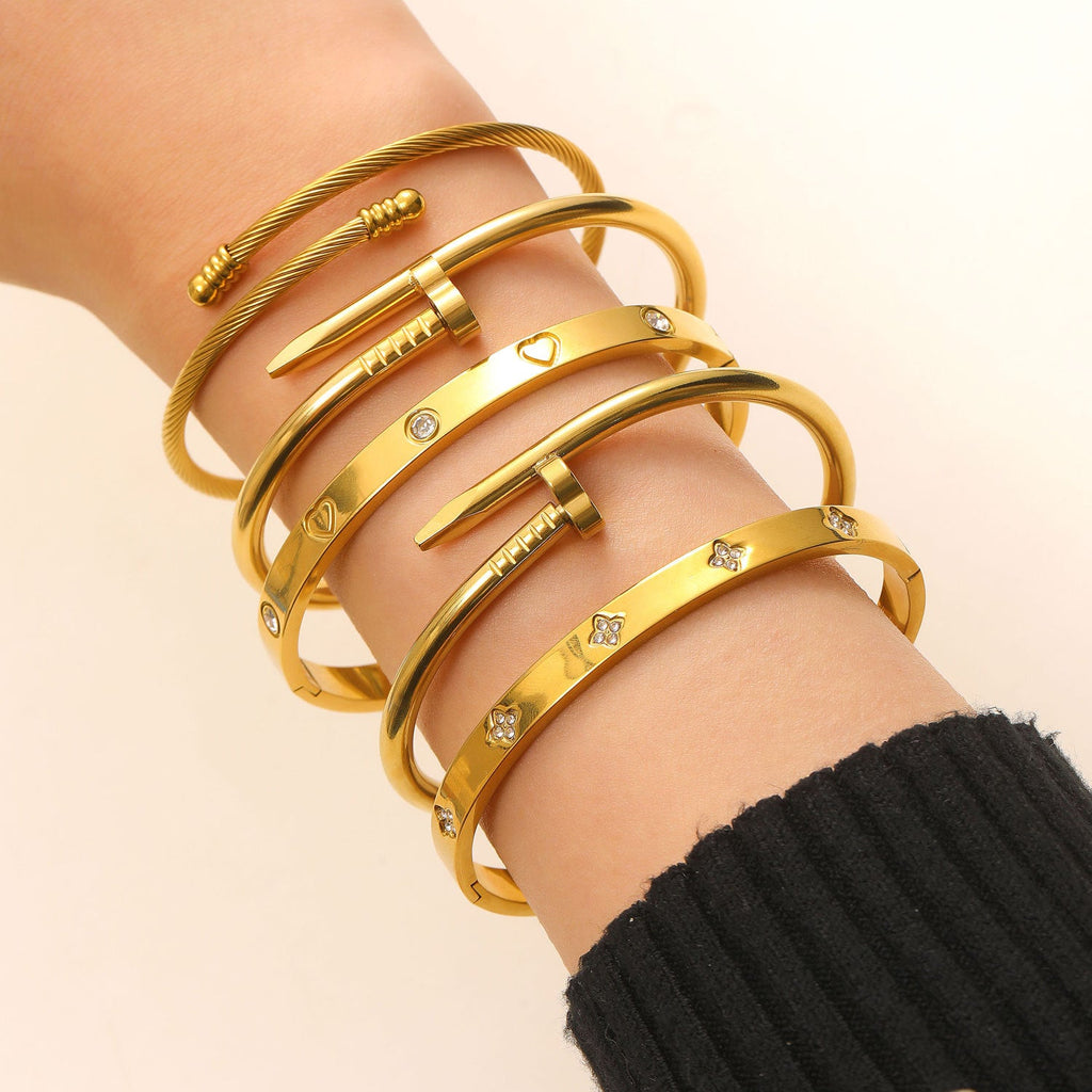 Stainless Steel Gold Bangle Set Zircon Inlaid Nail & Lucky Four Leaf Clover Bangles