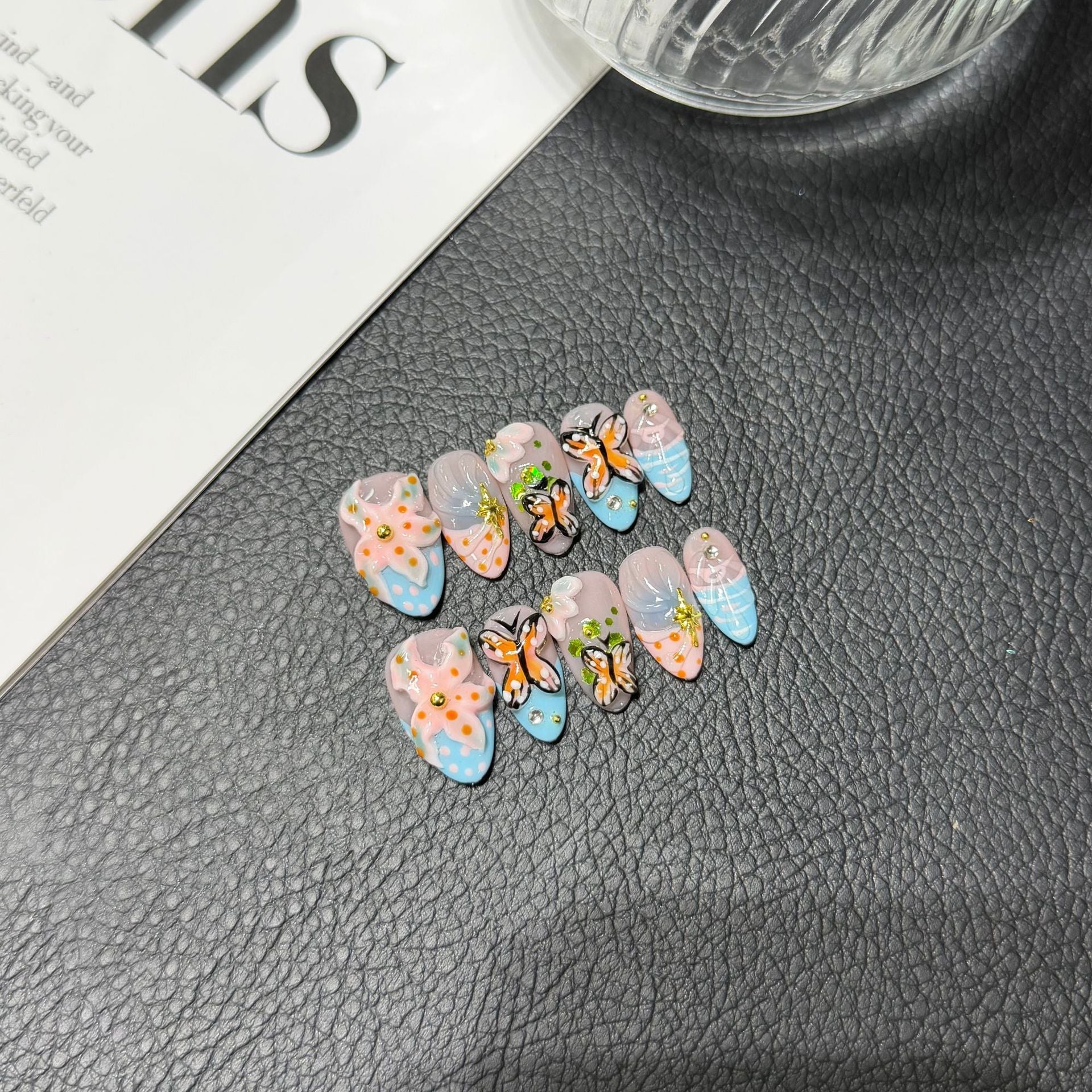 Handcrafted design Symphony 3D Painting Simulation Butterfly Handcrafted Embossed Removable Press on Nails