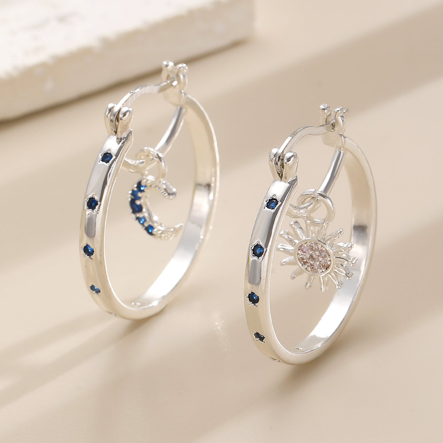 Luxury Twisted Sun & Moon Design Double Hoop Earrings for Women