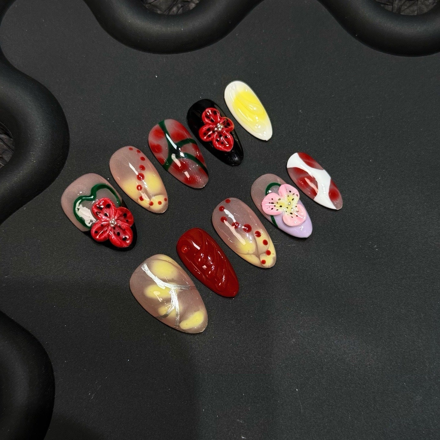 Handcrafted Knead Carving Hand Painted Patch Press on Nails Advanced Sense