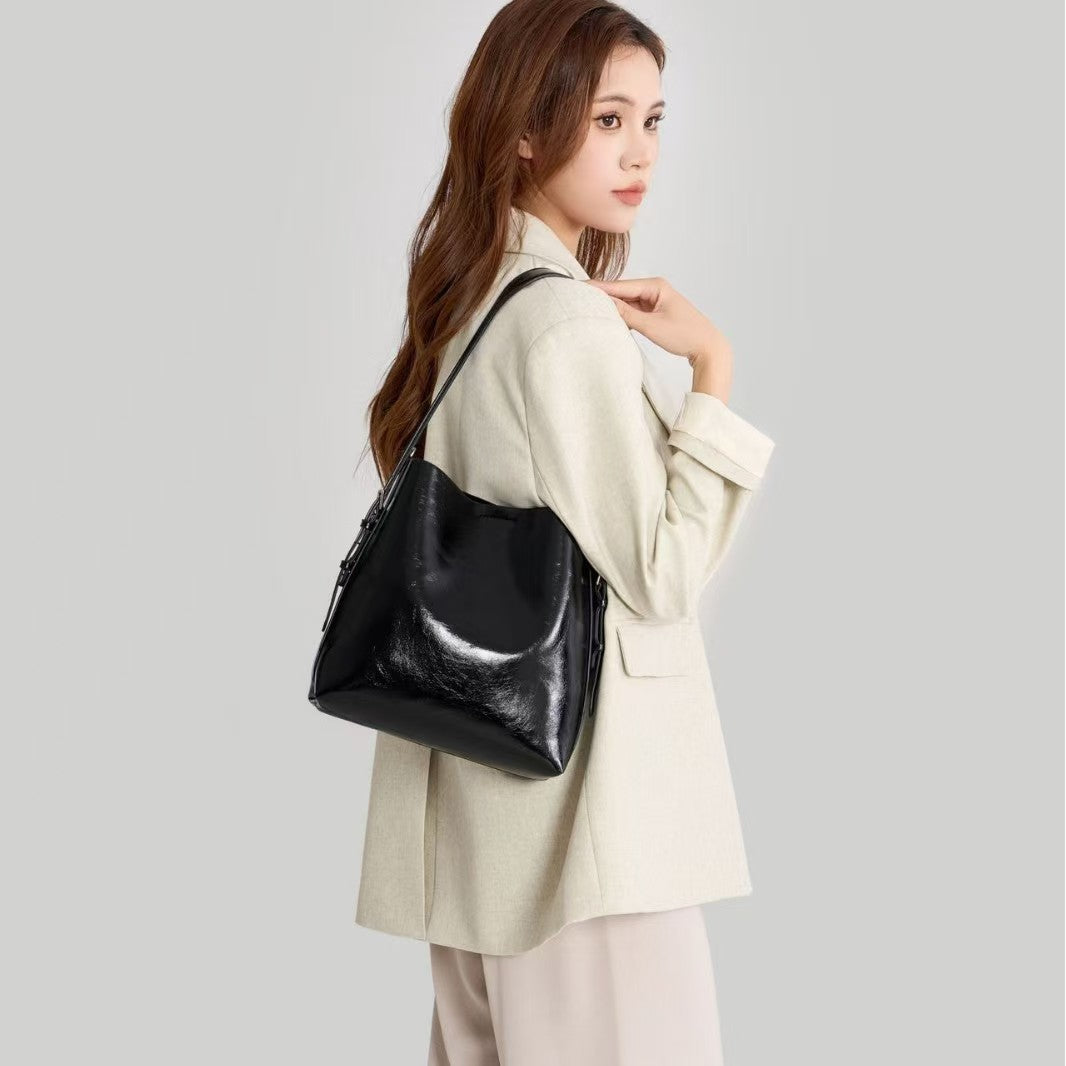 Women's Fashion Versatile Hobo Bag – Large Capacity Crossbody Shoulder Bag with Bucket Armpit Design