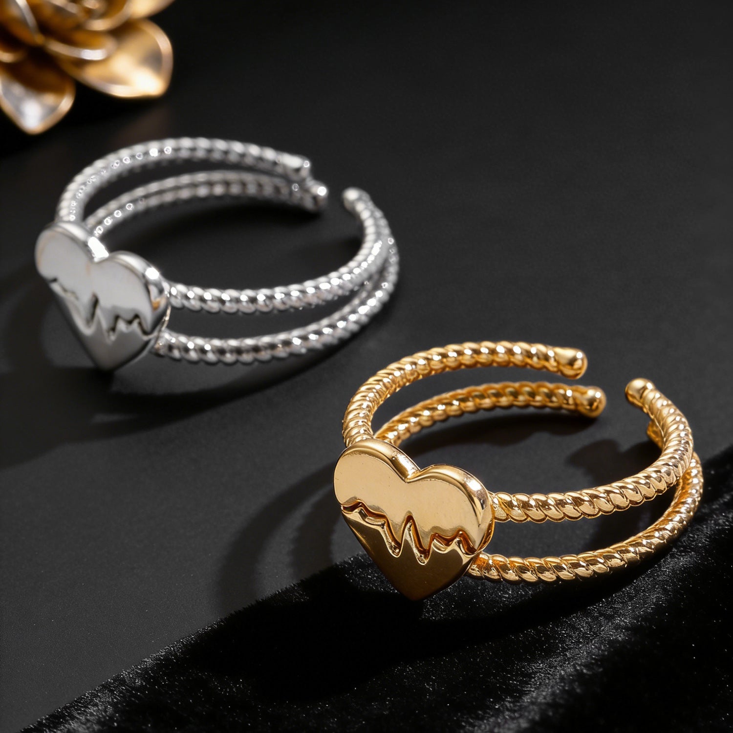Niche Couple Matching Rings Fashion 14K Gold Plated Copper Heart Band for Women