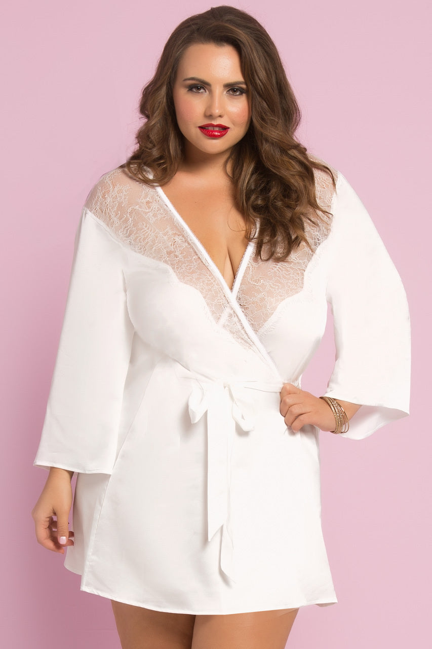 Plus Size Romantic Eyelash Lace Robe