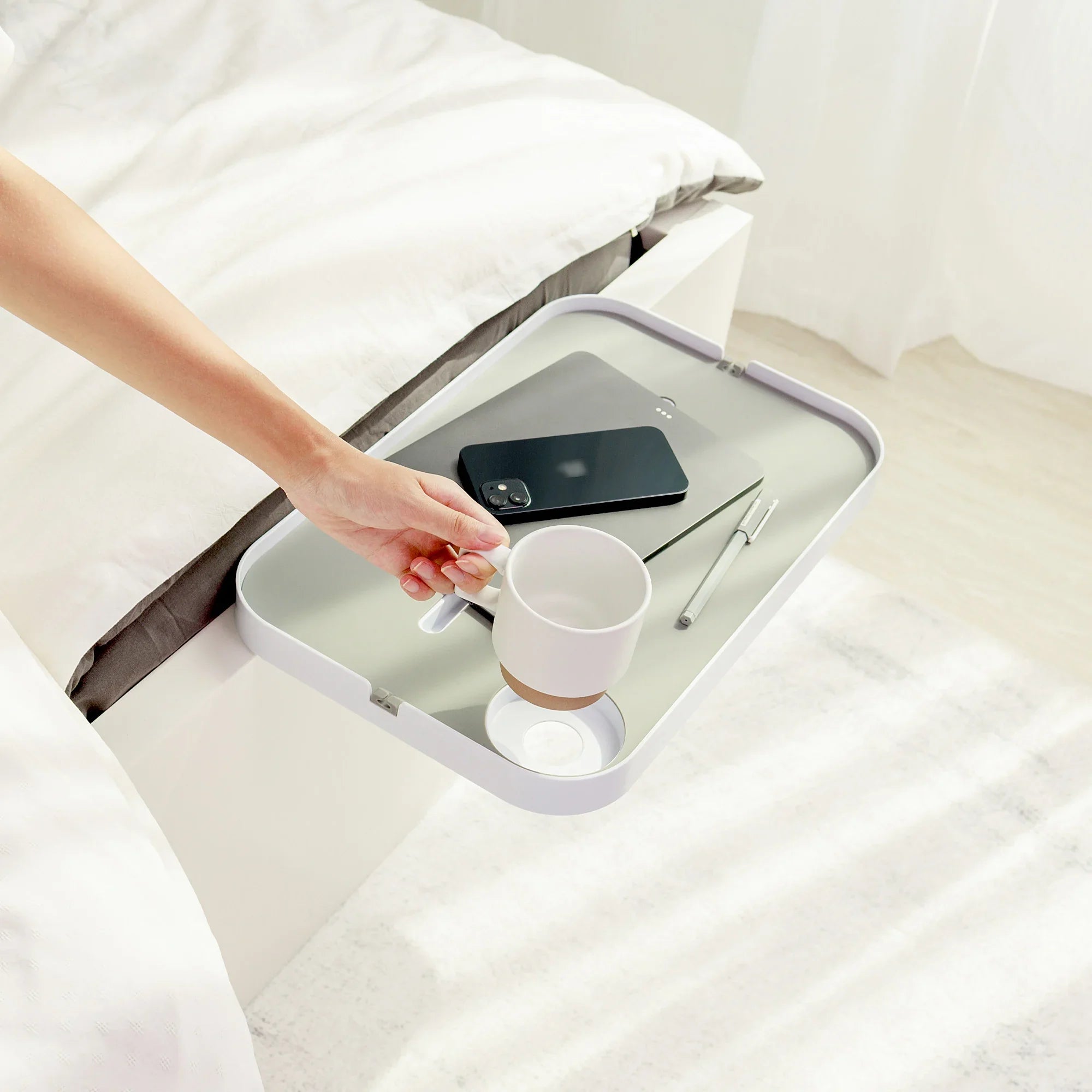 Bedside Shelf for Bed Bedside Storage Tray for Bedroom Accessories Detachable Organizer Bedside Tray Table Tablet / Phone Holdel