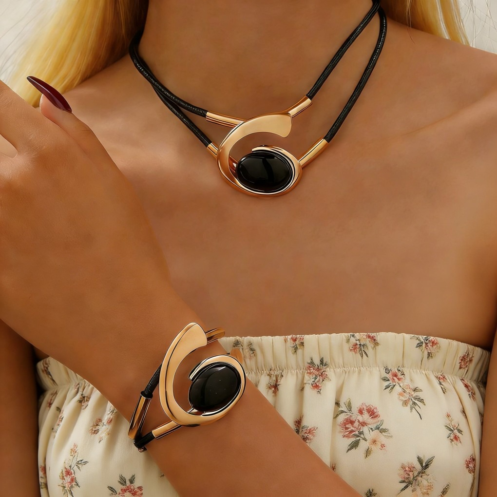 Unique Snail Connected Bracelet & Ring