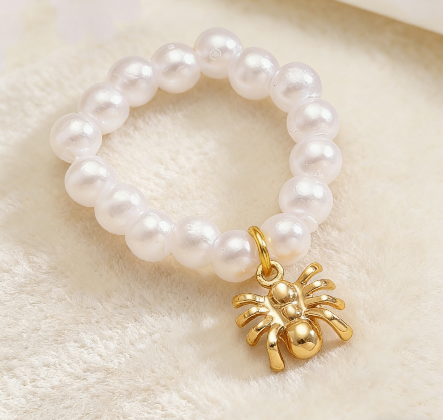 Light Luxury Baroque Pearl Ring with Charms