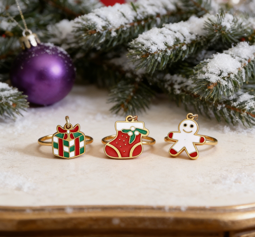 Christmas Tree Enamel Ring