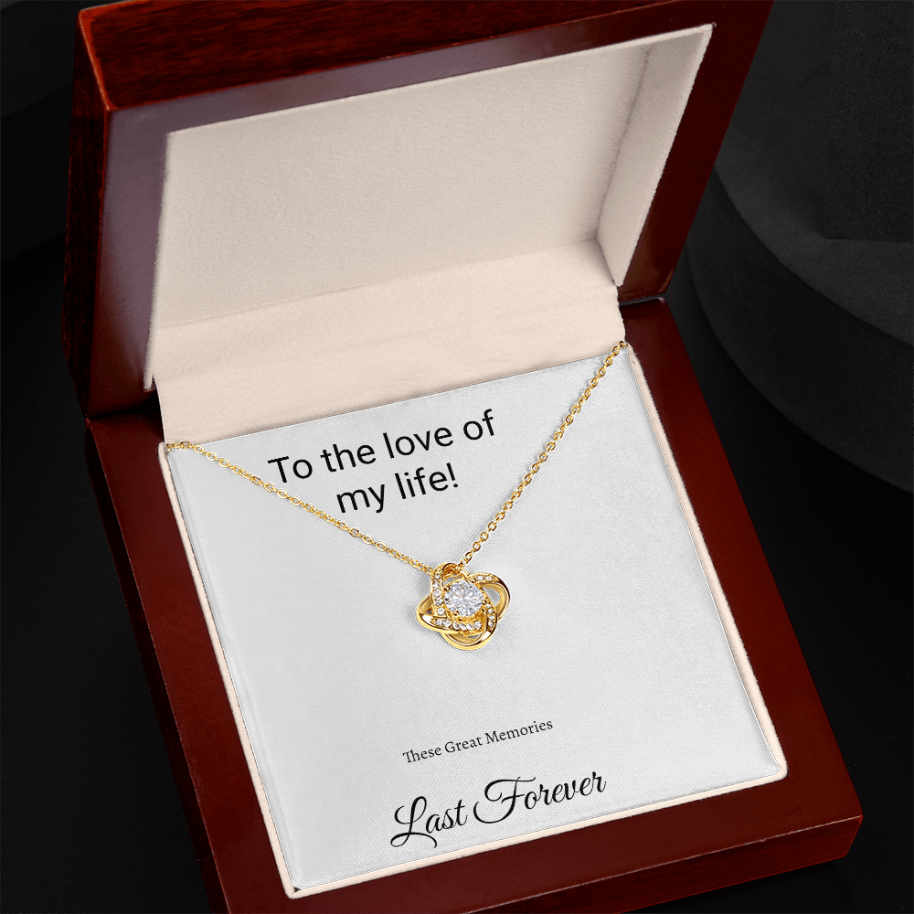 Love knott Necklace - EveryNest