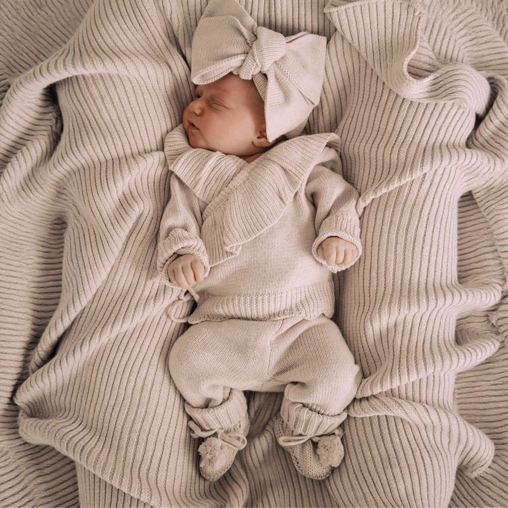 Baby Ruffle-Trim Sweater Cardigan Outfit Pants Headband 3-Piece Set
