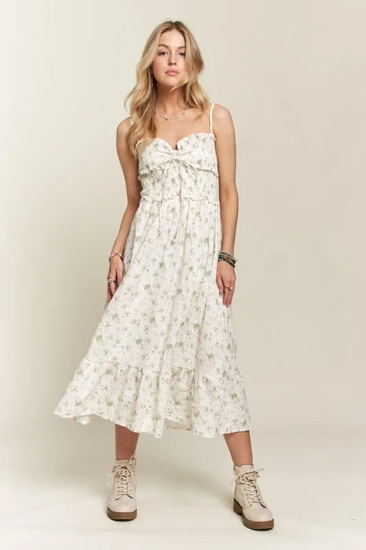 Smocked Floral Sweetheart Neck Cami Summer Dress For Women – Romantic Floral Cami Dress with Sweetheart Neckline & Ruffled Details for Spring & Summer Events