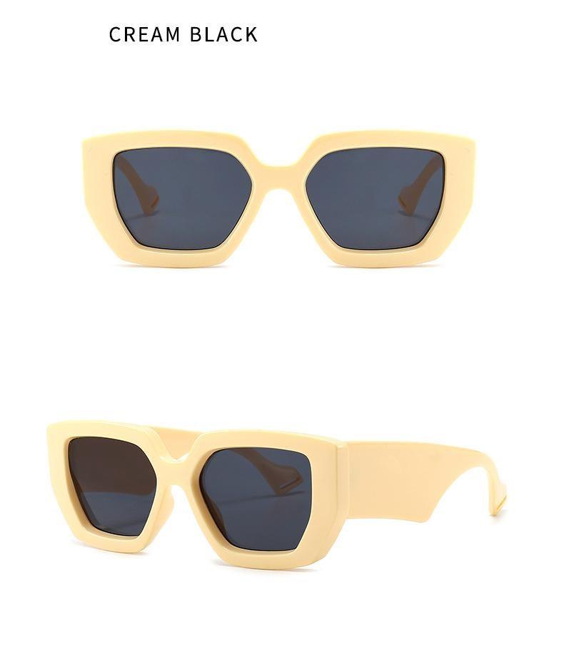 Classic Frames Style New Vintage Fashion Square Sunglasses For Men & Women Famous Luxury Design Big Frame Gradient SunGlasses For Female