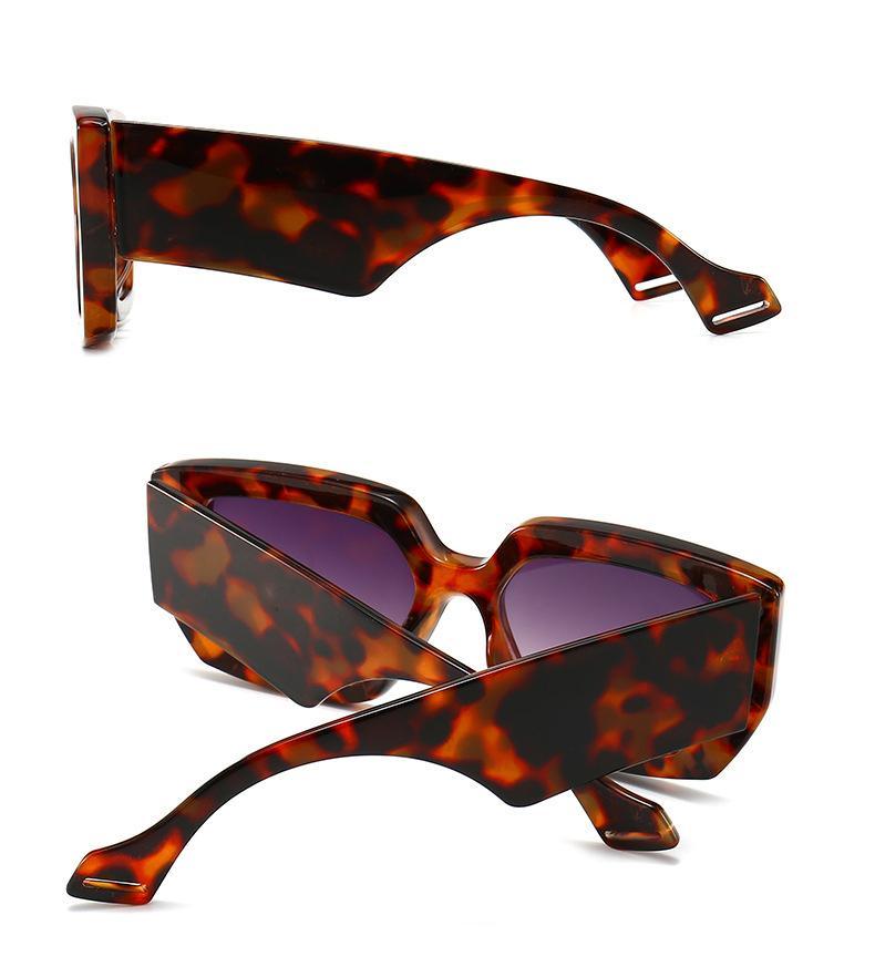 Classic Frames Style New Vintage Fashion Square Sunglasses For Men & Women Famous Luxury Design Big Frame Gradient SunGlasses For Female