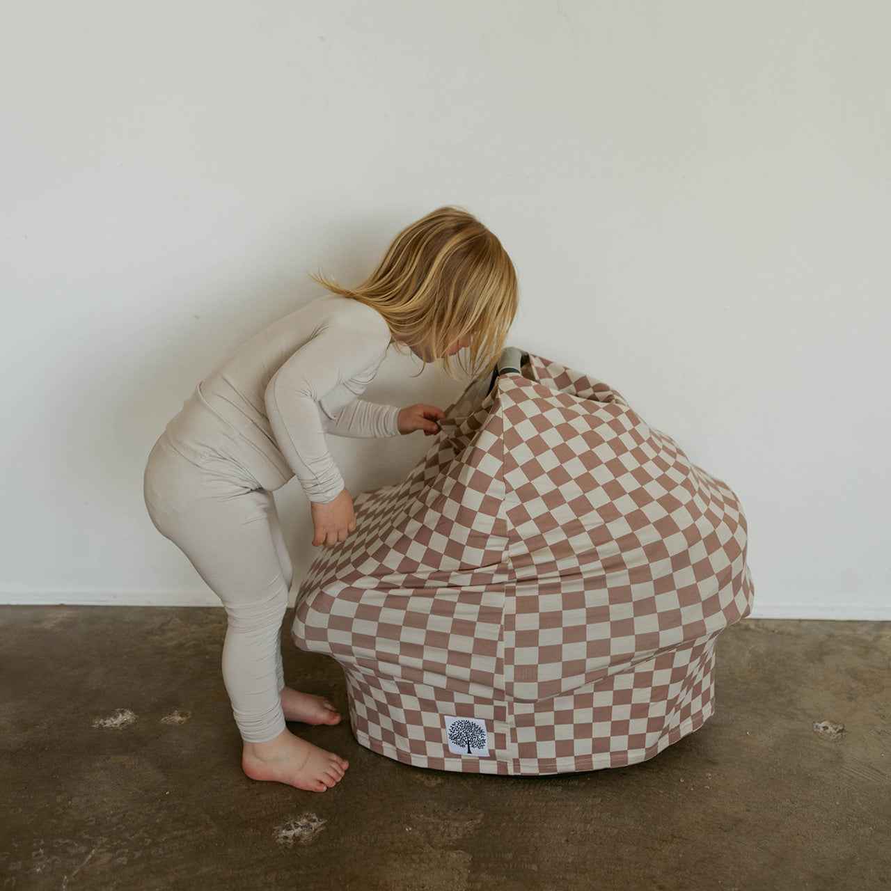 Multi-use Cover, Rosewood Checker