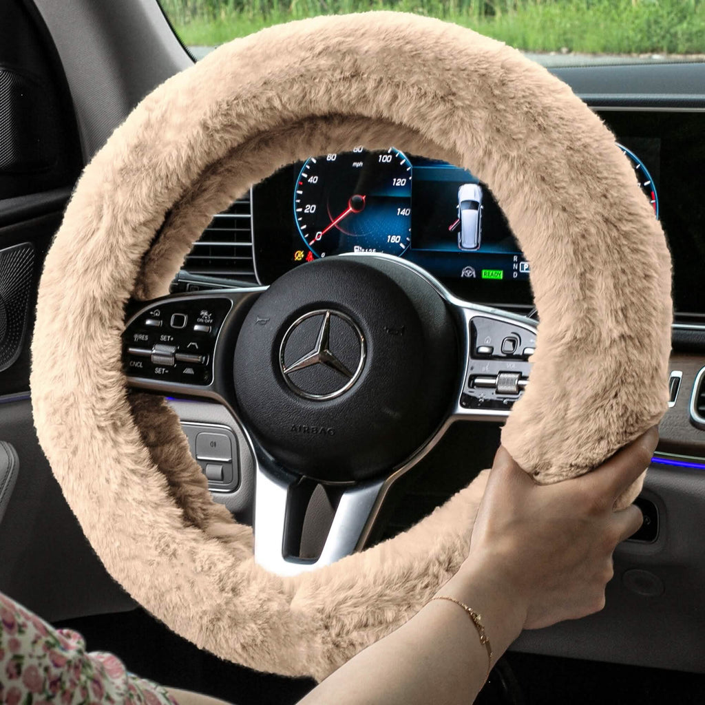 Doe16 Faux Rabbit Fur Steering Wheel Cover
