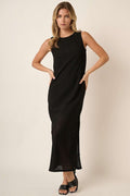 Side Slit Round Neck Sleeveless Dress – Elegant and Versatile Sleeveless Dress with Sophisticated Side Slit Detail For Any Occasion