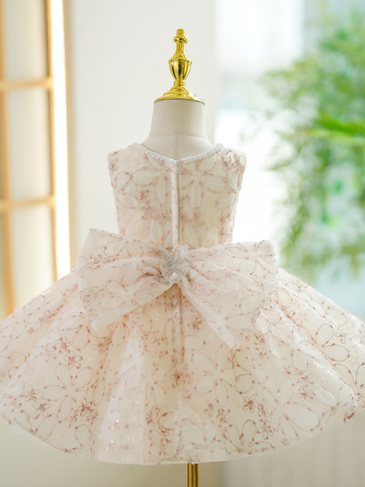 Champagne-colored High-end Piano-style Tutu Performance Outfit