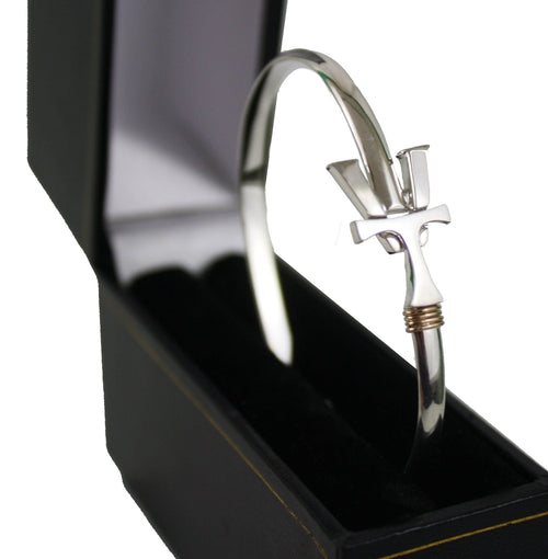 Vermont  Hook Bracelet Silver - 4mm Band - 6 Inch