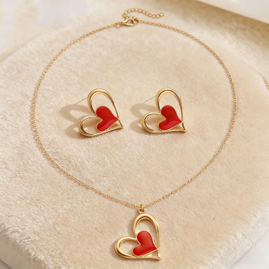 Sweet Hollow Heart Pendant Necklace & Earrings Set