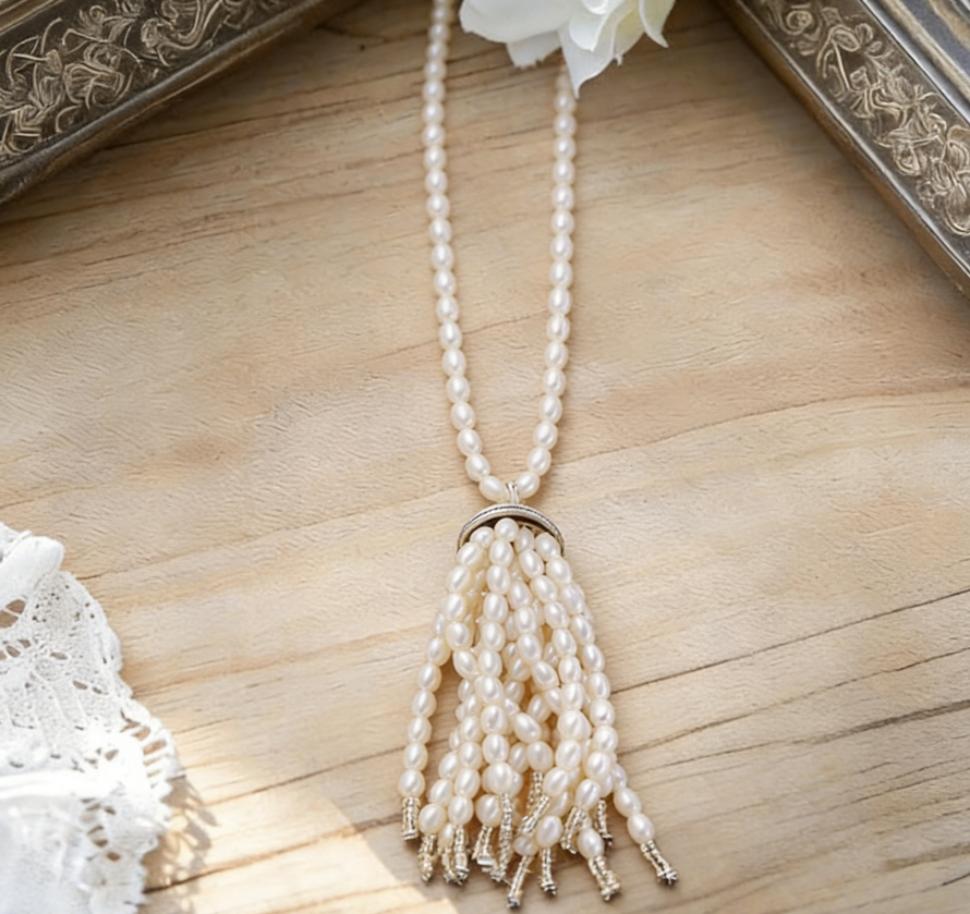 Light Luxury French Vintage Pearl Tassel Necklace
