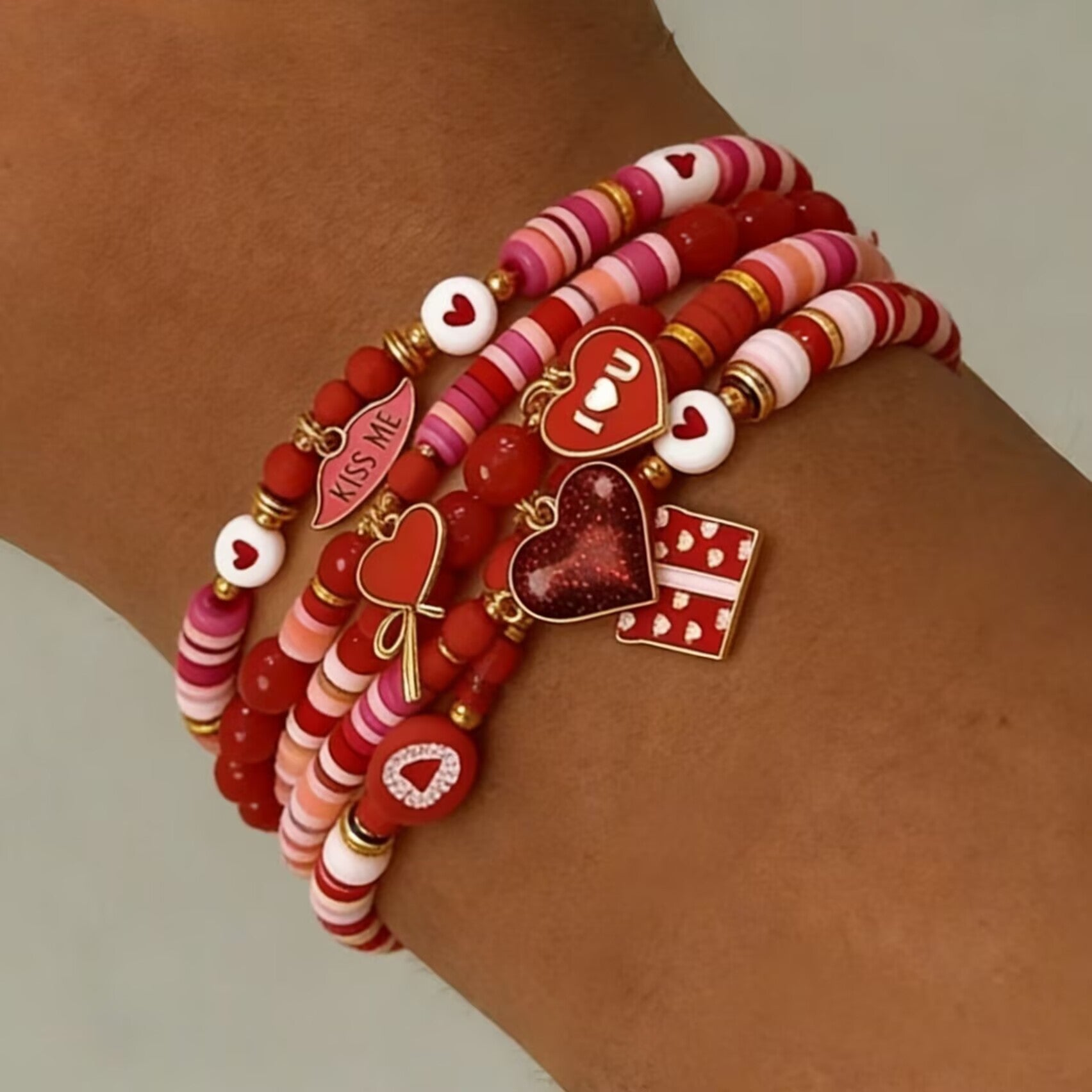 Valentine's Day Heart Beaded Bracelet Set