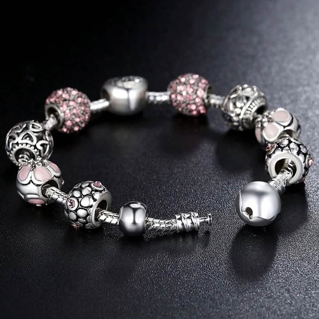 Mother's Day "LOVE" Engraved Heart Charm Bracelet