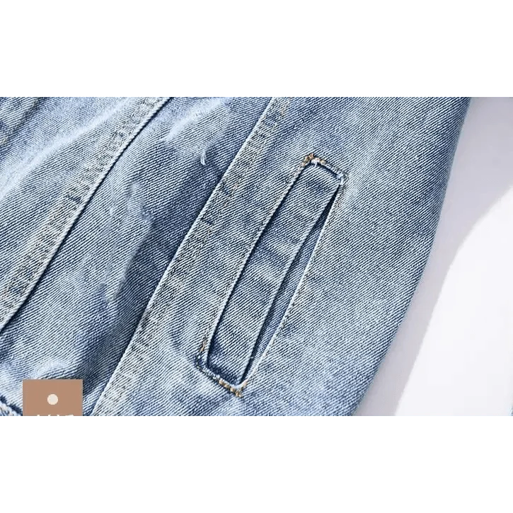 New Sizzling Women's Denim Jacket Fashionable Streetwear Letter Stylish Chic Printed Ripped Holes Jean Patchwork Jeans Female Coat
