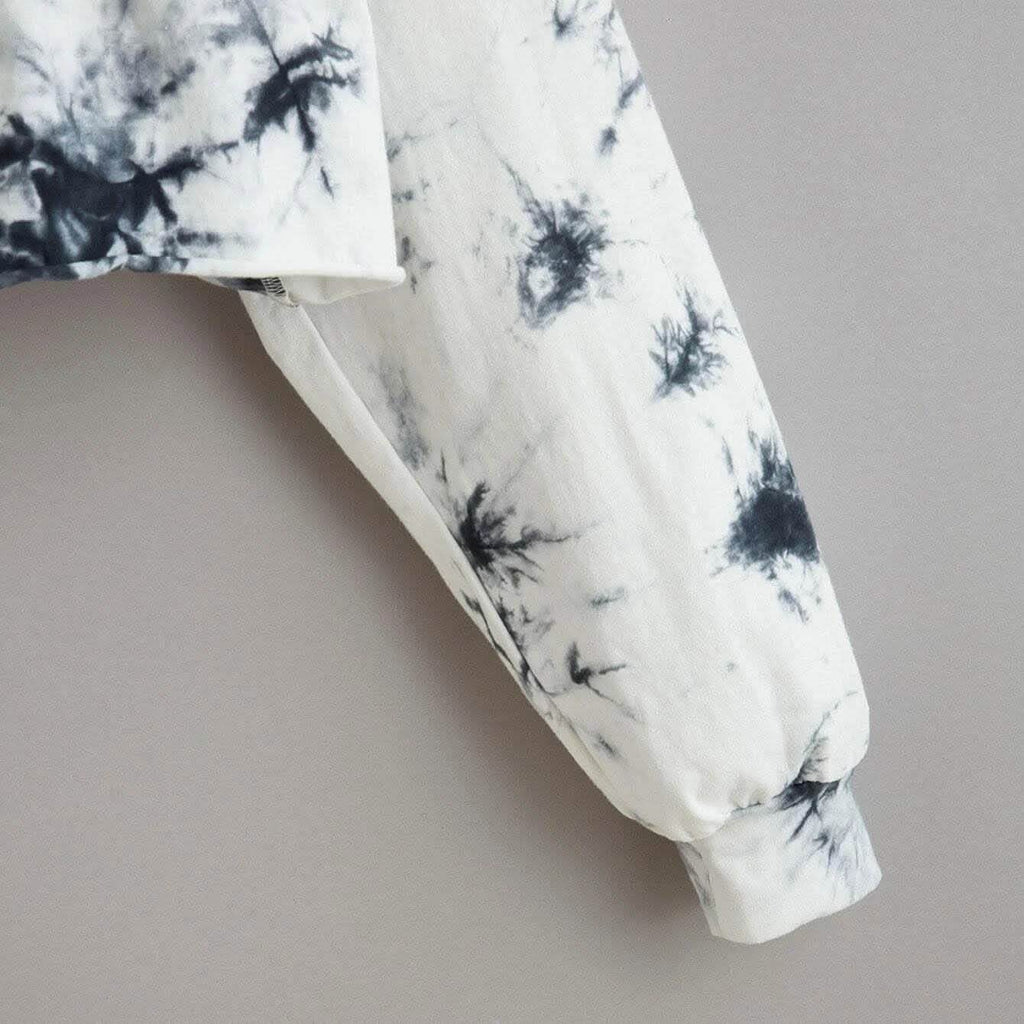 New York Graphic Tie-Dye Cropped Hoodie