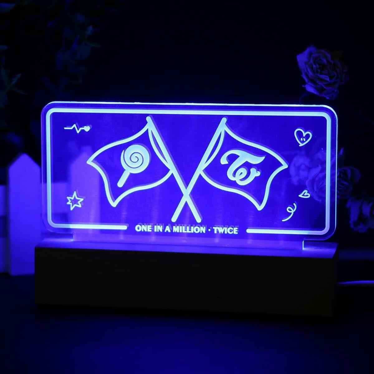 [Like New] Yanmzmin LED Night Light 7 Colors Adjustable Nightlight Lamp