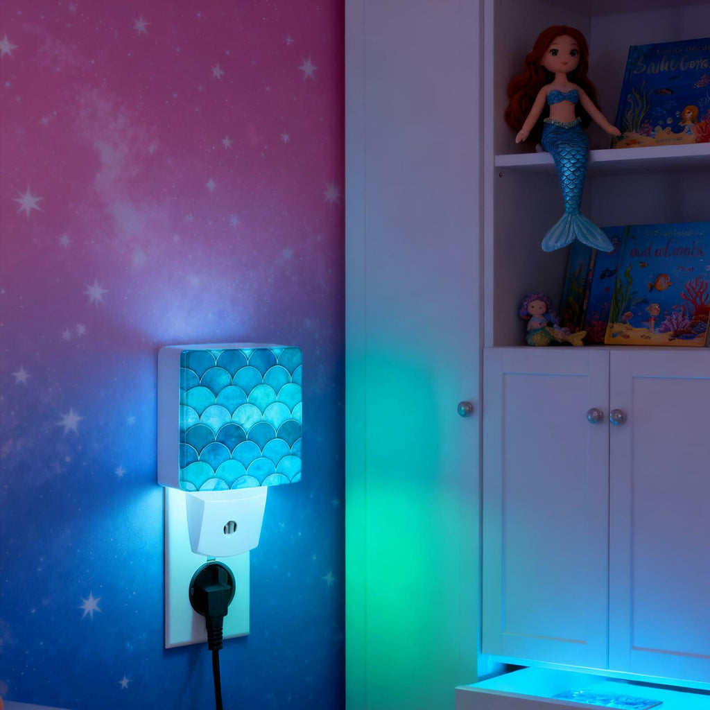 Caifujiqi Night Light Plug-in Dusk to Dawn Sensor White LED Plastic Modern
