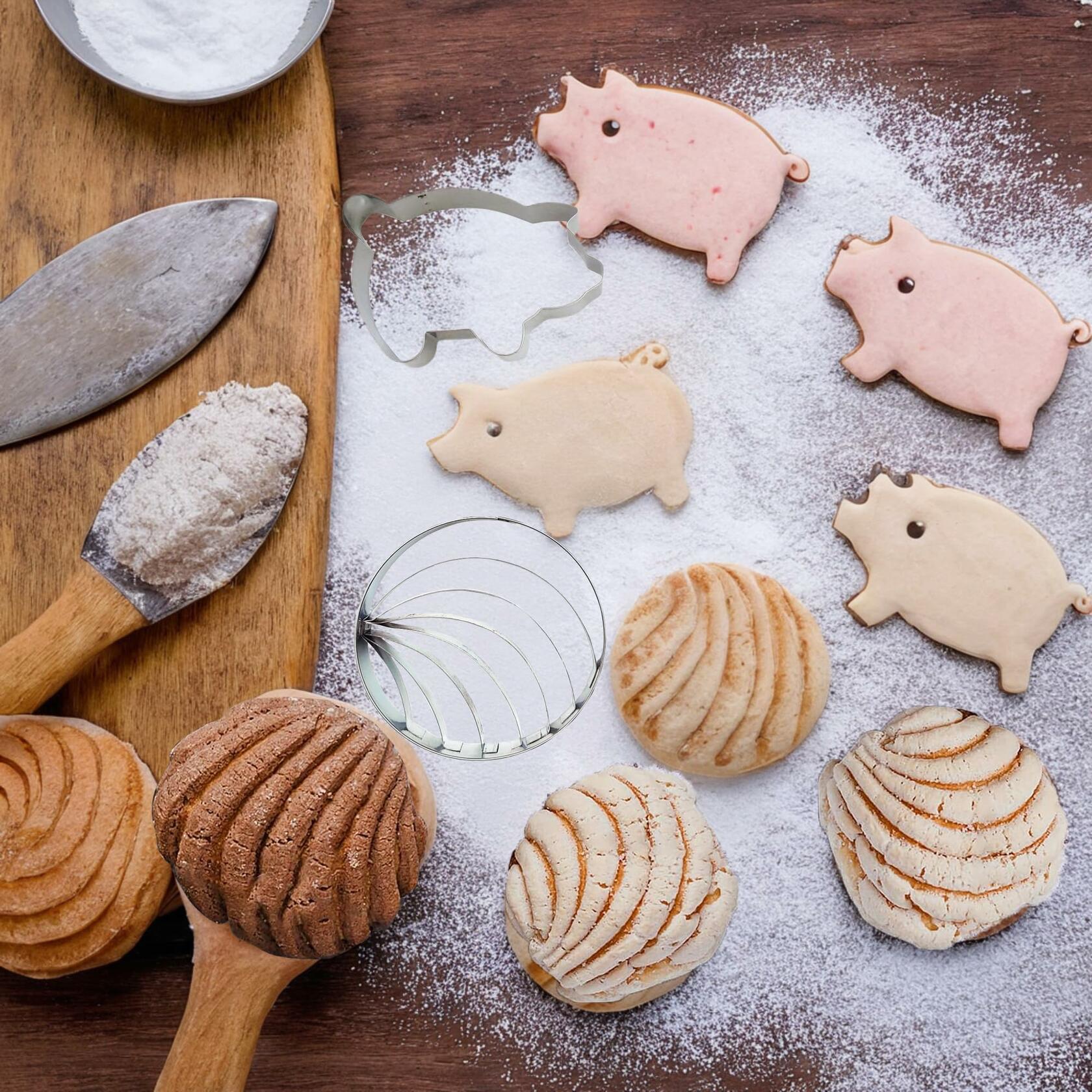 LUOFUAWEI Concha Cutter Mexican Bread Pig Cookie Cutter Set Silver Mini 4.1in