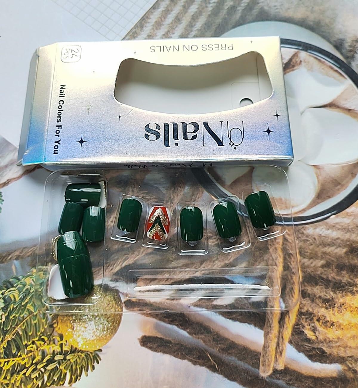 WLGDLH 24Pcs Dark Green Square Christmas Tree Glitter Press On Nails