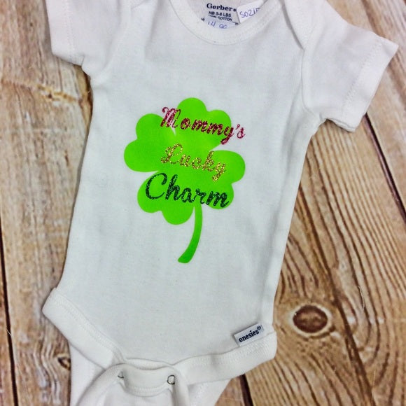 St. Patrick's Day Mommy's Lucky Charm Clover Bodysuit - EveryNest