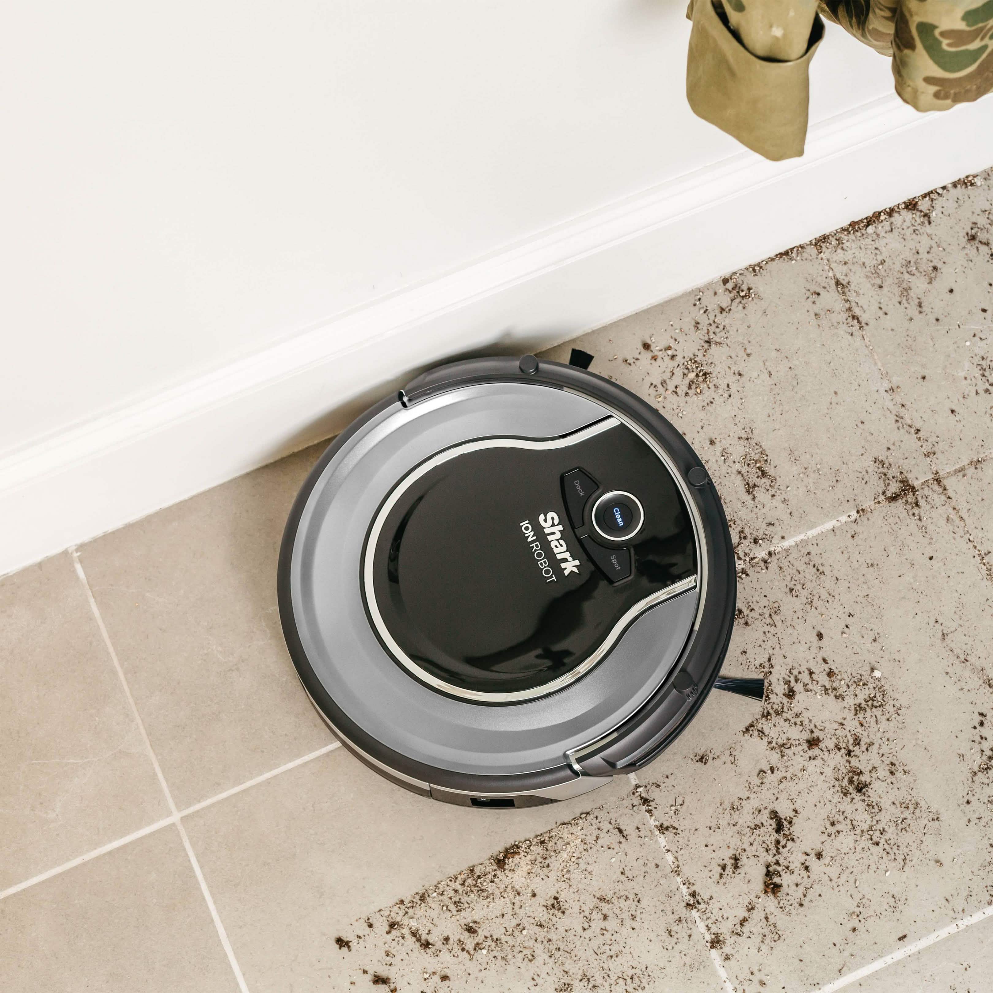Shark ION RV700 Robot Vacuum with Easy Scheduling Remote (Refurbished)