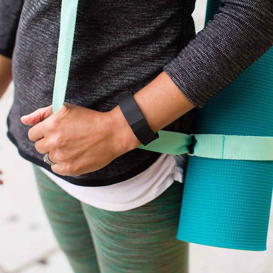 Fitbit Charge HR Wireless Activity Wristband