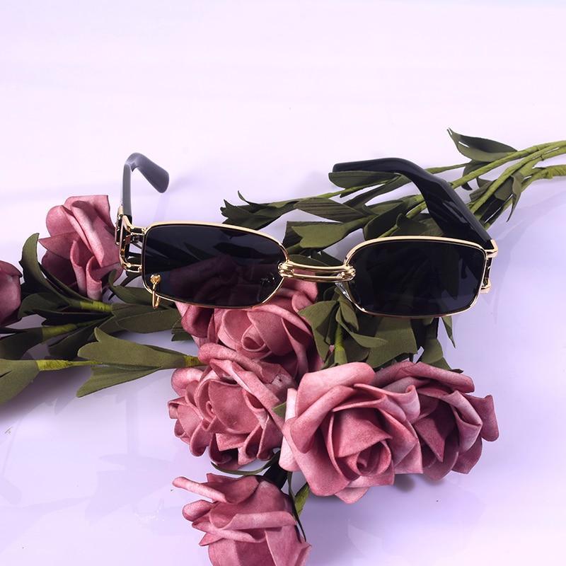 Stylish Fashionable Women Sunglasses Trending & Luxury  Square Popular Design Men Glasses New Vintage Metal Black Comfortable Lenses Outdoor Travel Driving Sunglasses