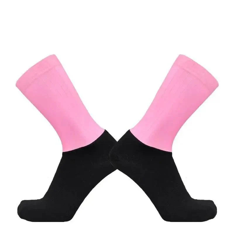 Stylish Summer  Breathable Cycling Socks For Men Anti Slip Seamless Sports Cycling Socks For Men Modern Design Running Sports Socks