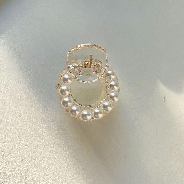 Sweet Mini Round Pearl Hair Clips for Women Girls Hair Claw Chic Barrettes Claw Crab Hairpins Styling Gorgeous Fashion Hair Accessories For Women