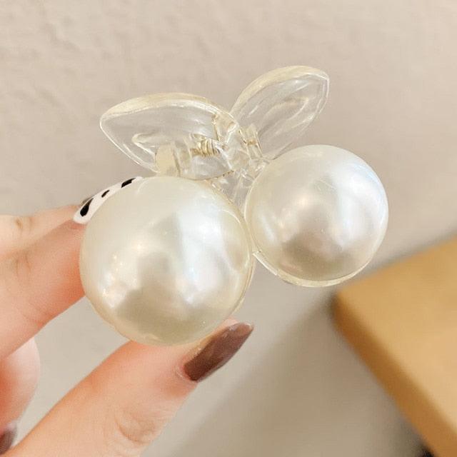 Sweet Mini Round Pearl Hair Clips for Women Girls Hair Claw Chic Barrettes Claw Crab Hairpins Styling Gorgeous Fashion Hair Accessories For Women