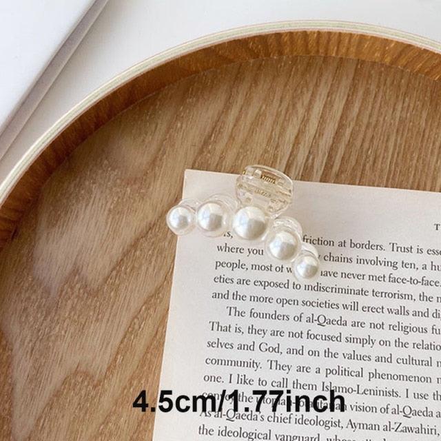 Sweet Mini Round Pearl Hair Clips for Women Girls Hair Claw Chic Barrettes Claw Crab Hairpins Styling Gorgeous Fashion Hair Accessories For Women