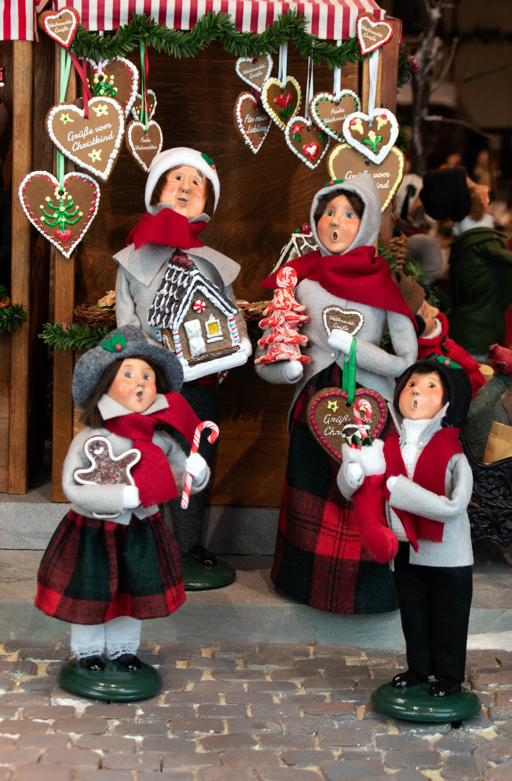 Byers' Choice Sweets Family 2024 -